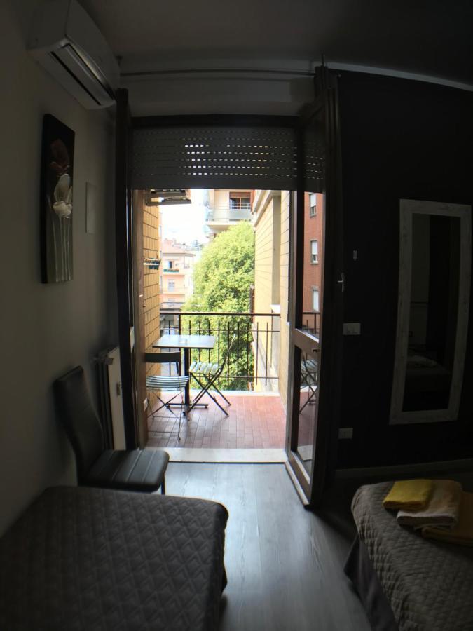 Da Gianni E Bea Hotell Foligno Exteriör bild