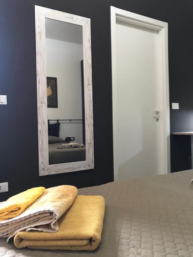 Da Gianni E Bea Hotell Foligno Exteriör bild